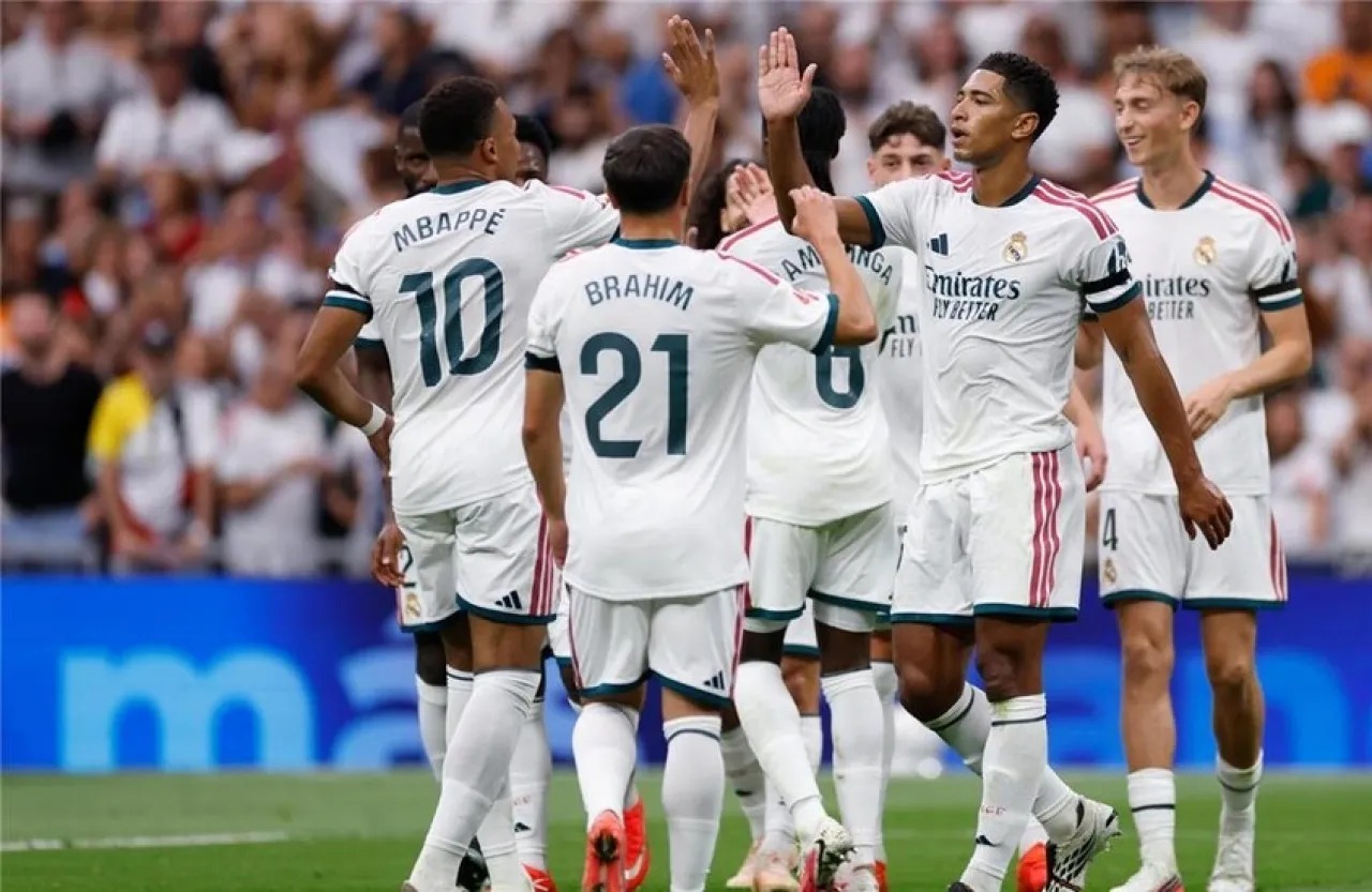 بعد فينيسيوس جونيور ..  ريال مدريد يتطلع لتجديد عقد نجمه