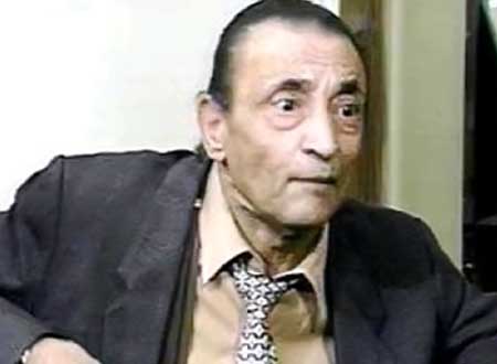الفنان الكوميدي فؤاد خليل من الطب الى الفن و السبب " كذبة "