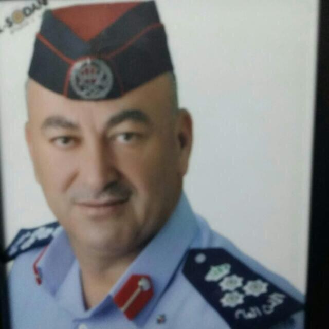 هي أمي هي وطني 