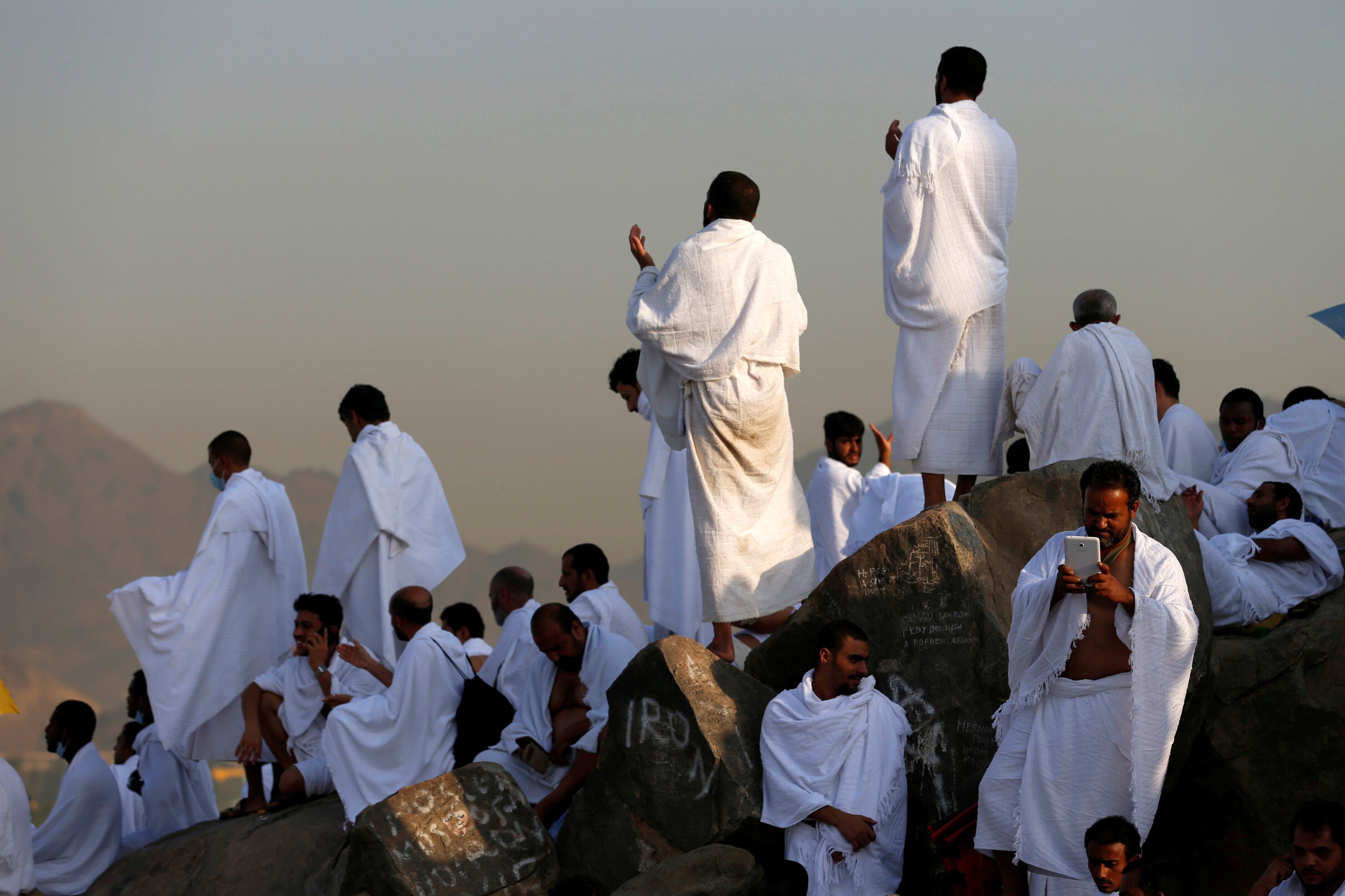 انطلاق أولى قوافل الحجاج الأردنيين في 14 أيار وحصة الأردن تصل إلى 8 آلاف حاج