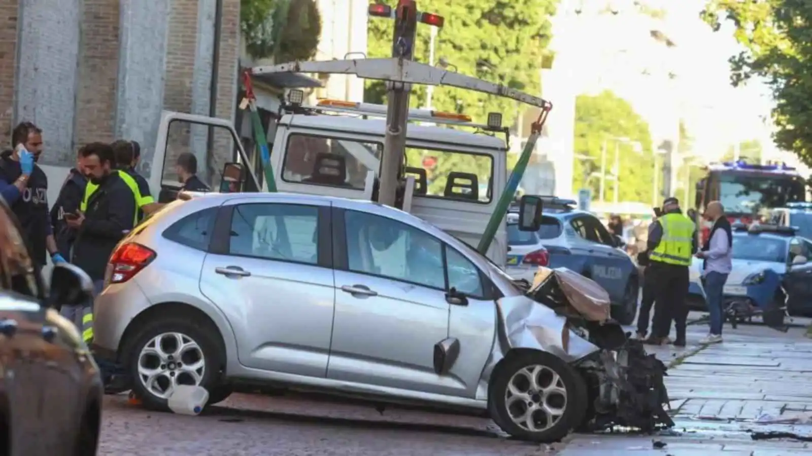 حادث مروع في إيطاليا يخلف 8 إصابات بعضها خطيرة 