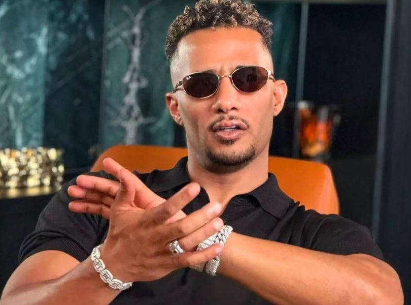محمد رمضان يحتفل بمشاركته كأول مغنٍّ مصري في مهرجان "روك إن ريو"