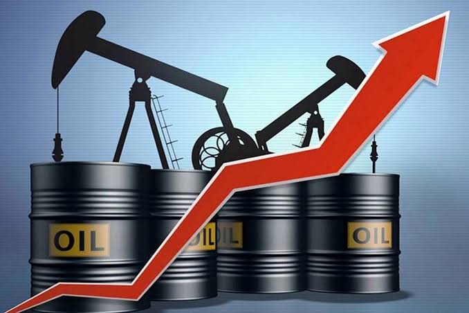 أسعار النفط تقفز 4% و برنت يتجاوز حاجز 88 دولاراً للبرميل