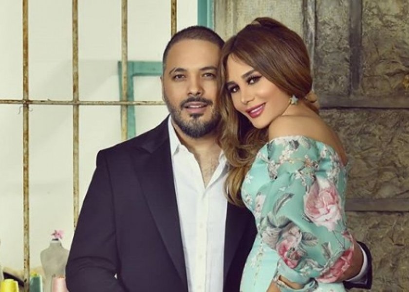 بالفيديو والصور  ..  مشهد عفوي يجمع رامي عياش وزوجته داليدا ..  "والشامي عالمغربي"