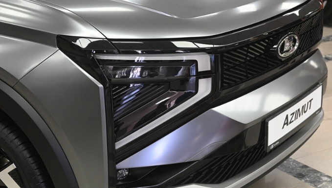 "لادا" تستعرض سيارتها الجديدة لأول مرة في أوزبكستان