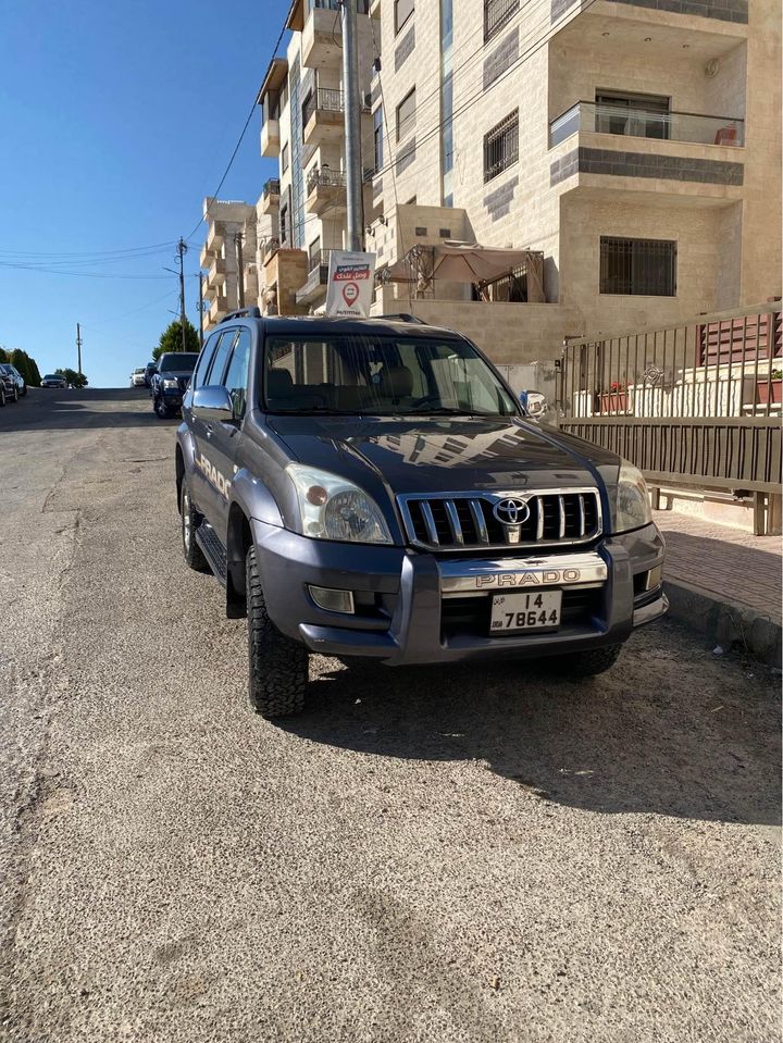 لاندكروزر برادو للبيع كاش او اقساط بسعر 14000 الف دينار 