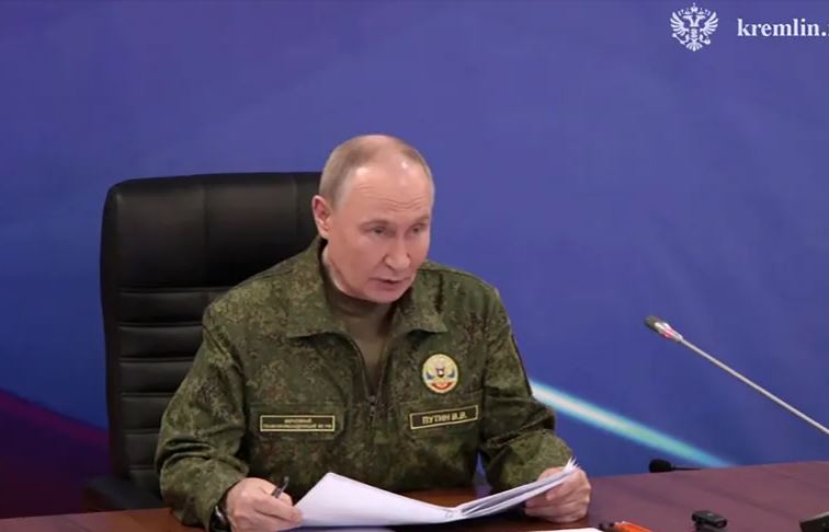 بوتين يتوعد زيلينسكي والجيش الروسي يعلن توسيع سيطرته بأوكرانيا