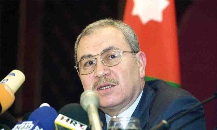 حسان ينعى رئيس الوزراء الأسبق علي أبو الراغب