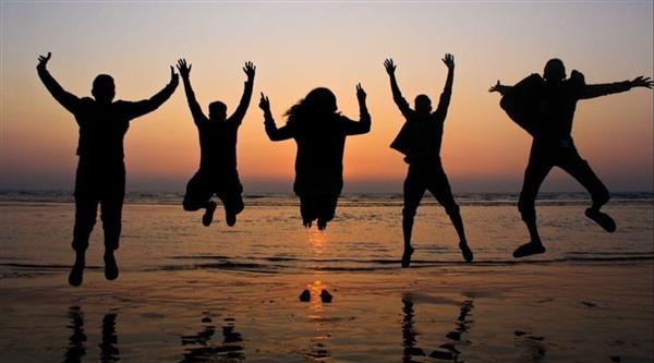 الصداقة القوية تكشف سرًا عن صحة الإنسان