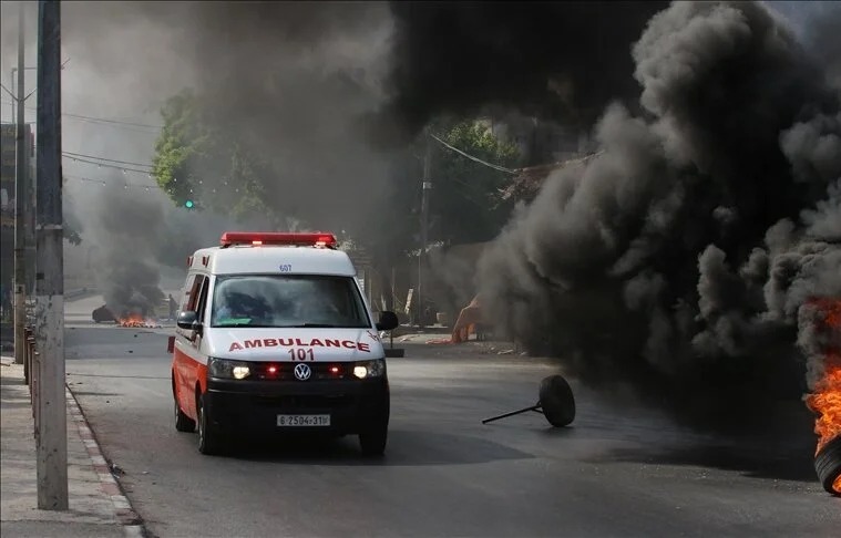إصابة 3 فلسطينيين برصاص مستوطنين شرق رام الله