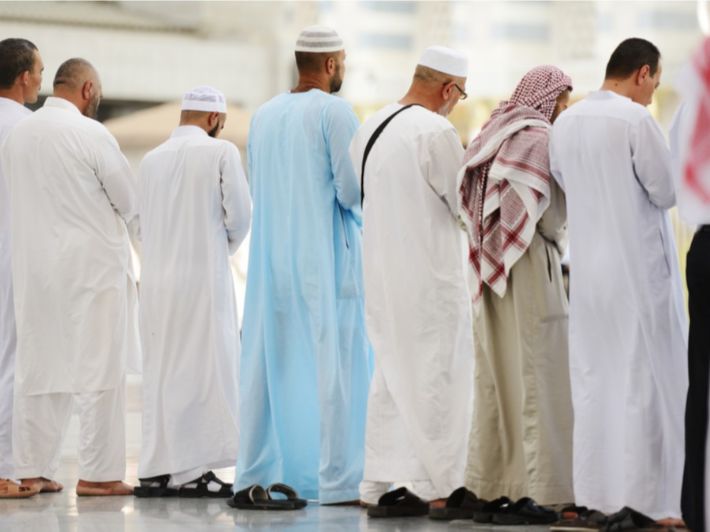 تفسير حلم إقامة الصلاة في المنام