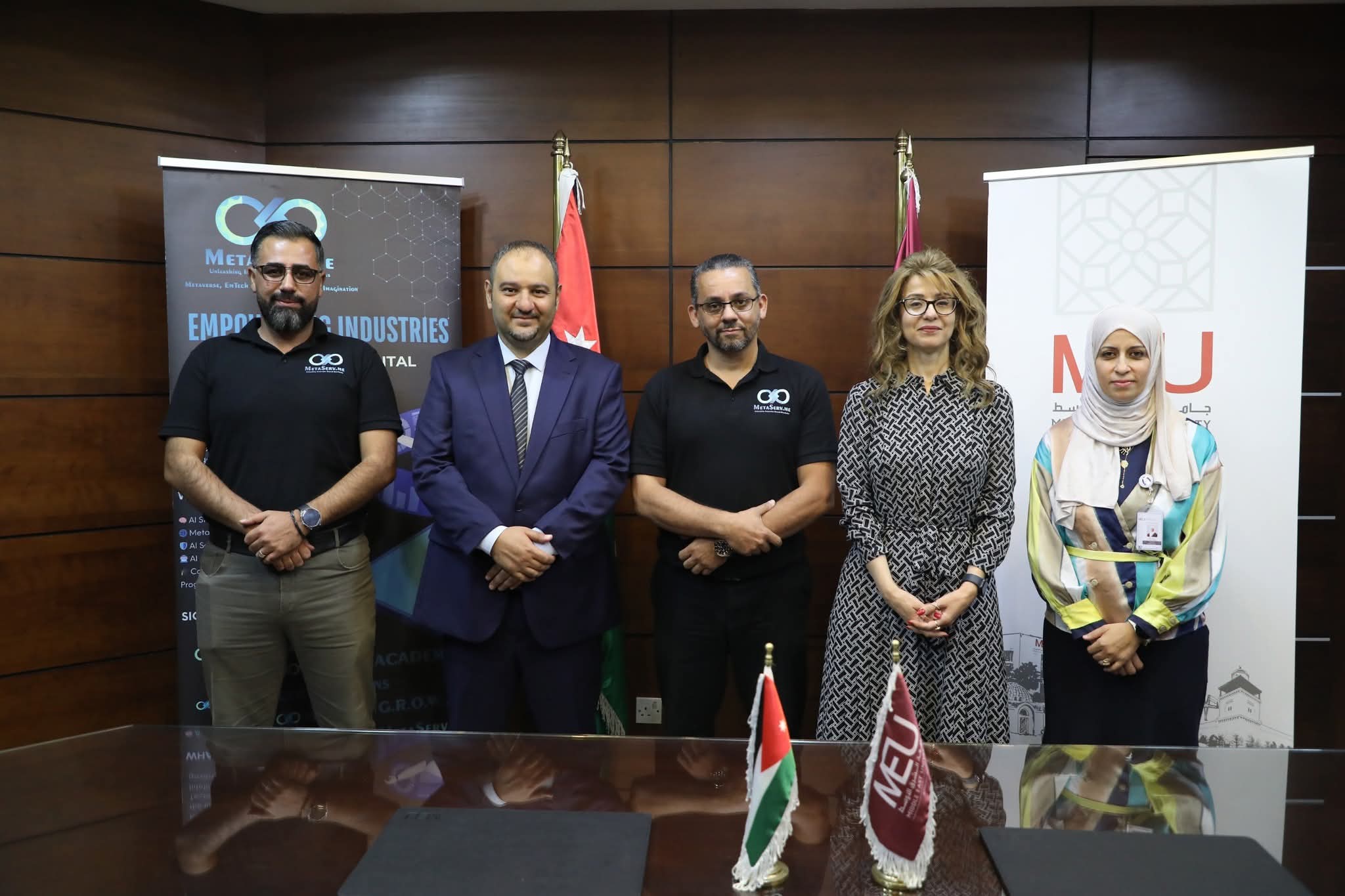 "الشرق الأوسط" وMetaServ تطلقان برنامجًا رائدًا يعنى بتحولات الذكاء الاصطناعي والميتافيرس