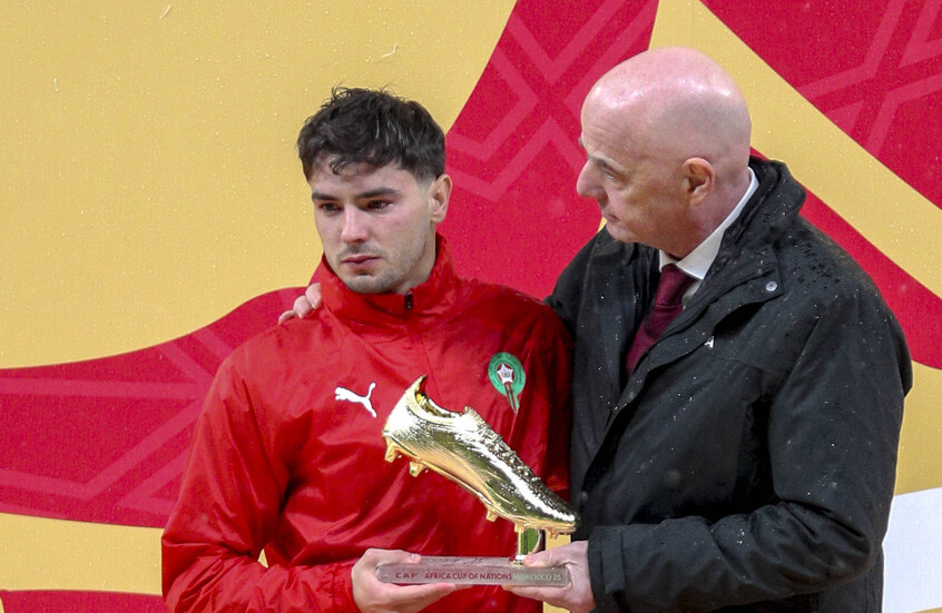 كأس أمم إفريقيا ..  لقب وجائزة غير مسبوقة للسنغال ..  فكم حصل المنتخب المغربي؟!