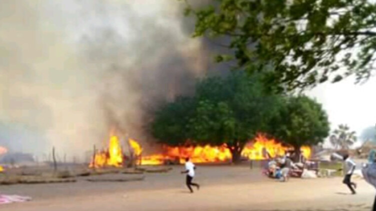السودان تحترق ..  إطلاق نار كثيف في الخرطوم - فيديو 