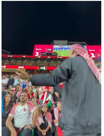 بالفيديو : مدرجات النشامى تشتعل بالحماس قبل مباراة المنتخب الأردني
