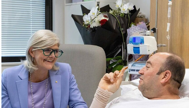 بالفيديو :  تبرعات ضخمة لبطل بوندي أحمد الأحمد تجاوزت2.5 مليون دولار أسترالي