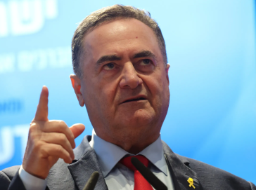  وزير دفاع الاحتلال الإسرائيلي يهدد: "إذا واصل خامنئي إطلاق الصواريخ فإن طهران ستحترق"