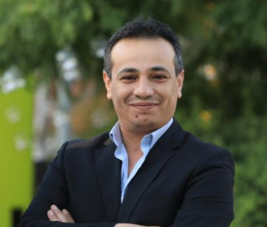 الزميل علاء القرالة ناطقًا إعلاميًا لوزارة الصناعة والتجارة خلفًا للبرماوي