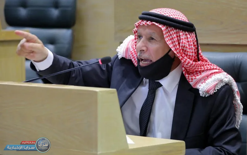 النائب العرموطي يسأل الحكومة: من تعمد إفراغ السوق من الدجاج للتحكم بالأسعار؟