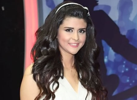 بالصور ..  سلمى رشيد تتناول العشاء مع زياد خوري ومهند المرسومي