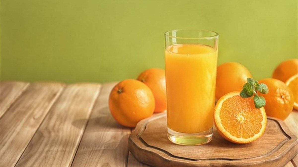 أخصائية تغذية: تناول عصير البرتقال صباحا يقلل مخاطر السكتة الدماغية