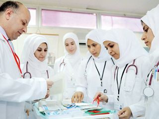 مطلوب ممرضات لكبرى المستشفيات الخليج العربي