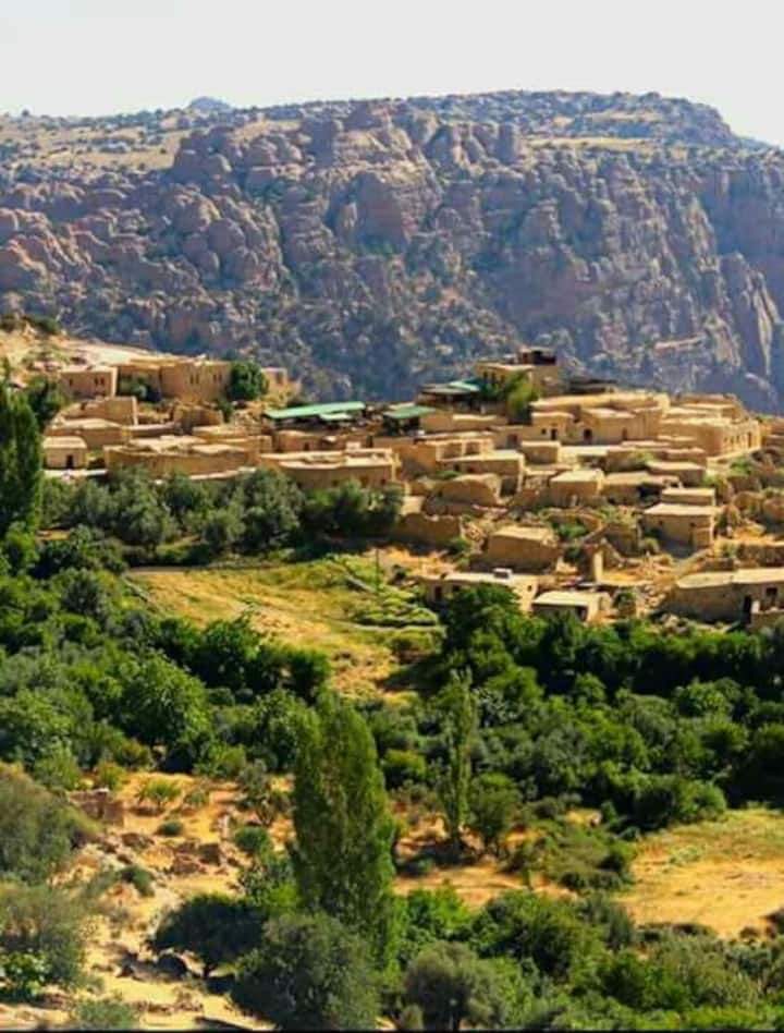 الطفيلة لؤلؤة جنوب الأردن بين عبق التاريخ وجمال الطبيعة
