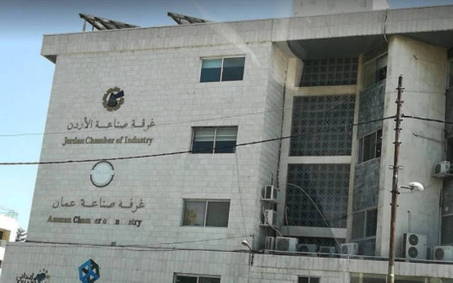 غرف الصناعة تدعو المصانع الى تجنب العمل خلال فترة الذروة الكهربائية