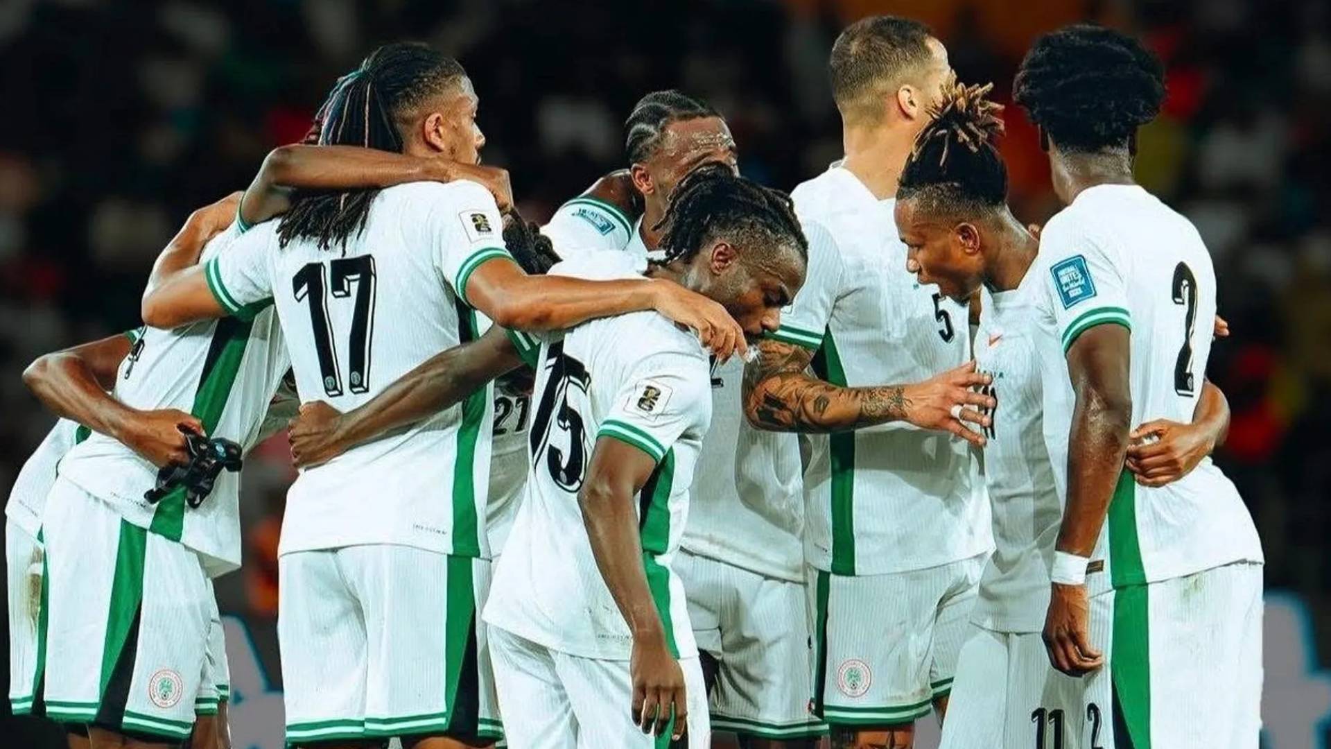 حارس جاء من الحلم ..  قرار غيّر مصير نيجيريا في ثوانٍ