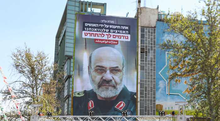 الرد على (إسرائيل)  ..  إيران تلجأ لتبريد الشارع بـ "دعاية الصبر"