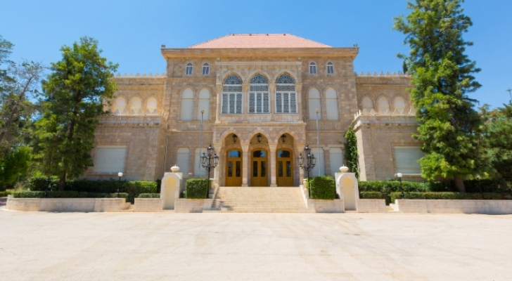 إحالة العفيشات و العبداللات من ملاك الديوان الملكي إلى التقاعد