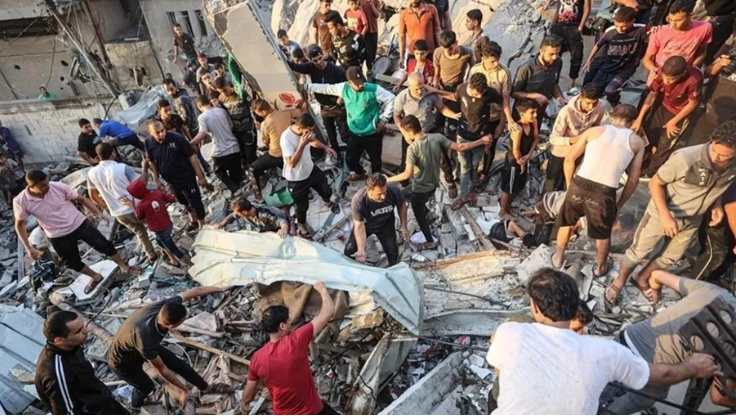 ارتفاع حصيلة الشهداء في قطاع غزة إلى 52,615