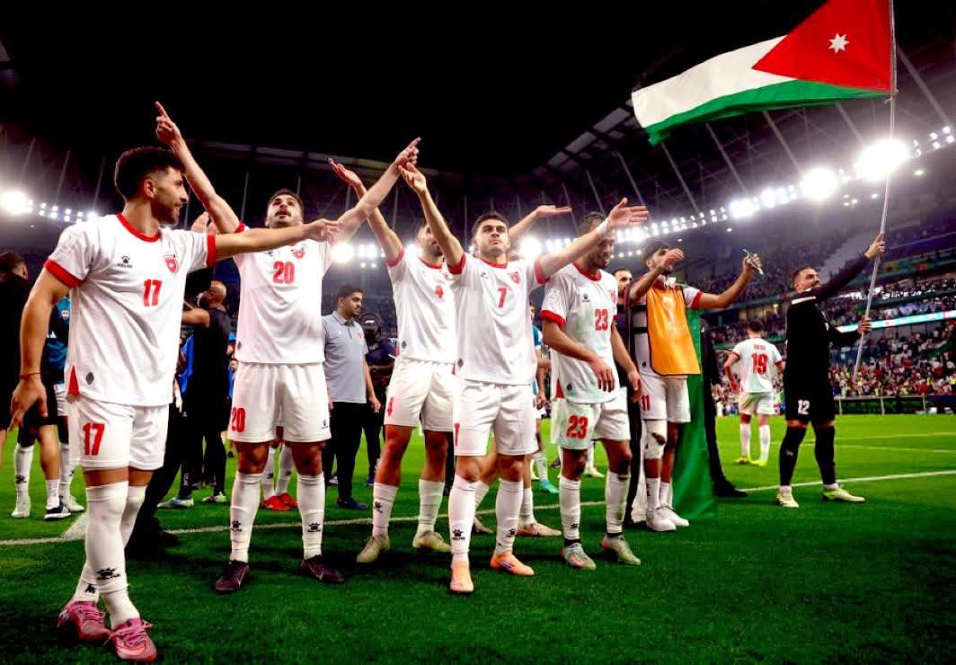 النائب معتز أبو رمان يمنح موظفيه حافز خاص احتفاء بتأهل النشامى إلى نهائي كأس العرب