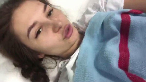 بالفيديو والصور .. عارضة روسية قفزت من الطابق السادس هرباً من الإغتصاب