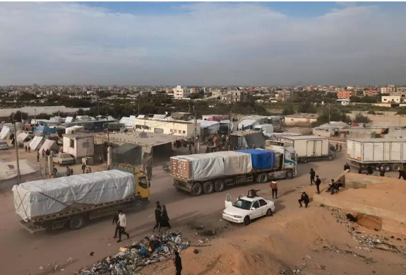 الاحتلال يمنع إدخال المساعدات لغزة منذ 72 يوما