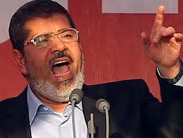 بالفيديو : المخابرات الإسرائيلية ..  مرسي لم يذكر اسم إسرائيل أبداً وسمانا "خنازير وقردة"