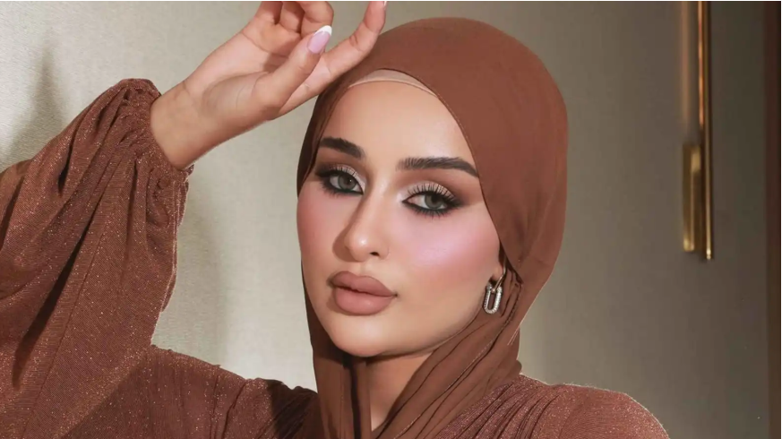 دعوات لمحاكمتها .. المؤثرة التونسية ضحى العريبي تشعل جدلا واسعا في لبنان