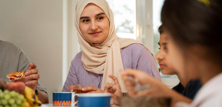 سرّ بسيط في توقيت السحور يقلّل العطش بشكل ملحوظ