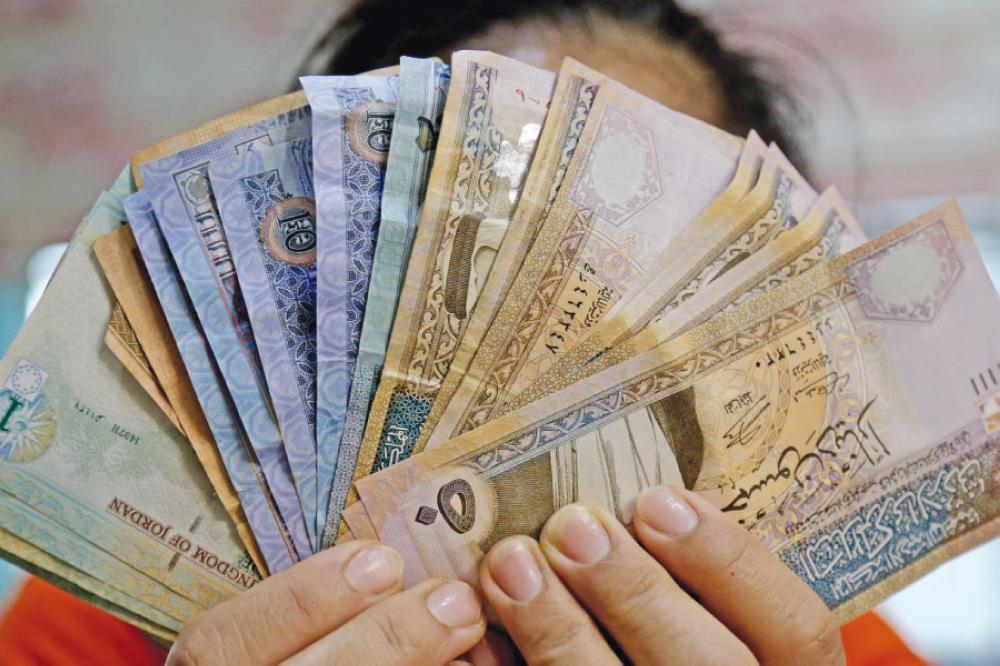 مذكرة نيابية تطالب الحكومة تأجيل أقساط القروض الشخصية لشهرين