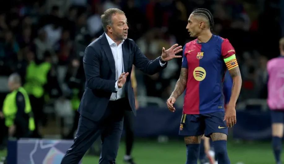 فليك مستاء من رافينيا ..  ويطالب بالتغيير