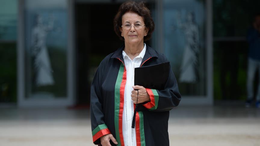 مسنة تركية تتخرج من الجامعة في عمرها الـ 74