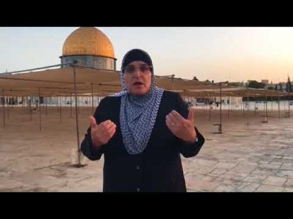رواية حارسات الاقصى حول حادثة مدير الأوقاف وطردهن في القدس  .. فيديو 