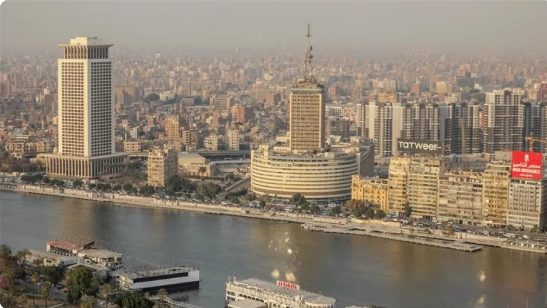 سفاح جديد يرعب مصر ..  دفن 3 سيدات بشقتين