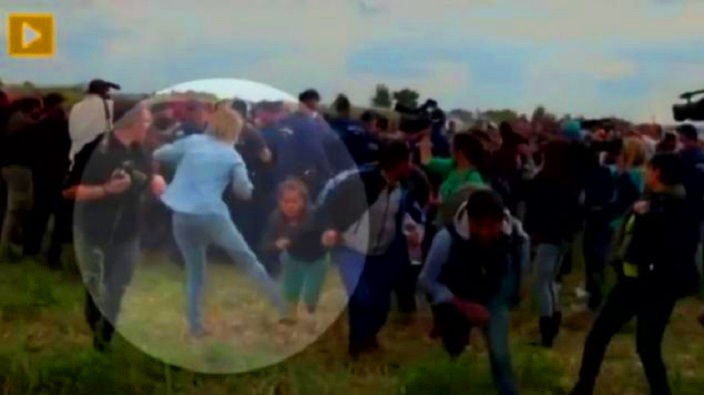 المجرية التي "ضربت" المهاجر السوري تعتذر بأقبح من ذنب : " كنت ادافع عن نفسي"