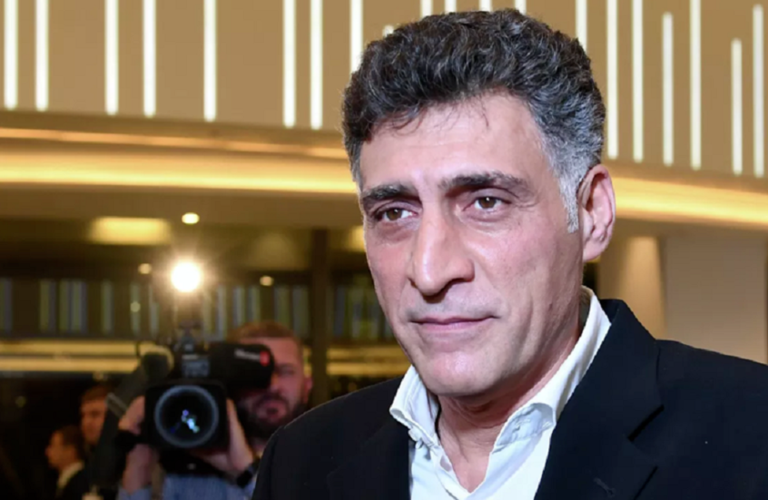 أنقذ رضيعا من حريق ..  سائق جرافة روسي يحصد جائزة كيوسايان
