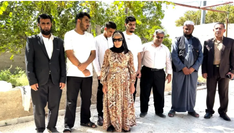من فقدان البصر إلى صناعة النجاح ..  حكاية عشيرة الغراغير في دير علا التي يعيش بين أبنائها نحو 100 كفيف