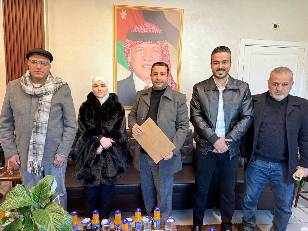 الخريشا تُكرّم لجنة الامتحانات وفريق قسم الحركة تقديرًا لجهودهم خلال امتحانات الثانوية العامة