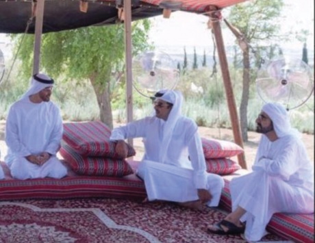 محمد بن راشد ومحمد بن زايد يلتقيان تميم بن حمد