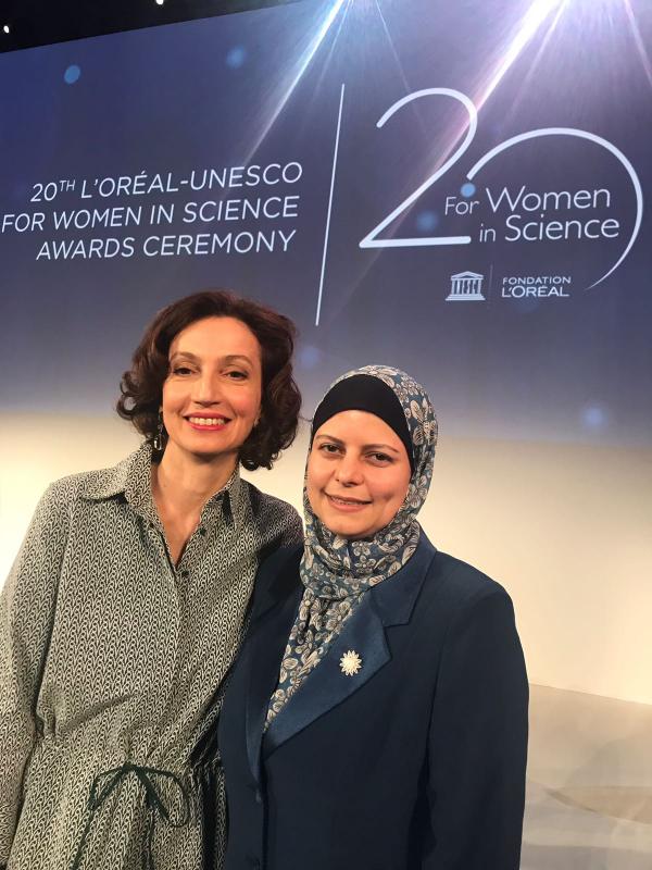  الأردنية أبو حماد تفوز بـ "جائزة اليونسكو" ومؤسسة لوريال للمواهب الصاعدة لعام 2018