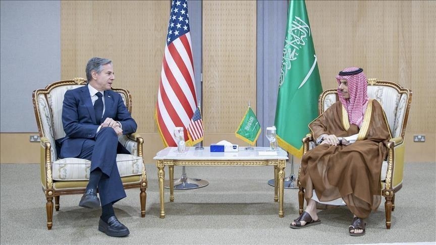 وزير الخارجية الأمريكي يبحث مع نظيره السعودي التطورات في غزة
